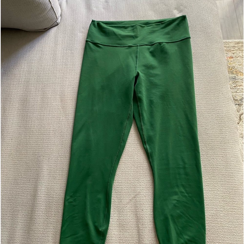Green fabletics power hold leggings 7/8 in